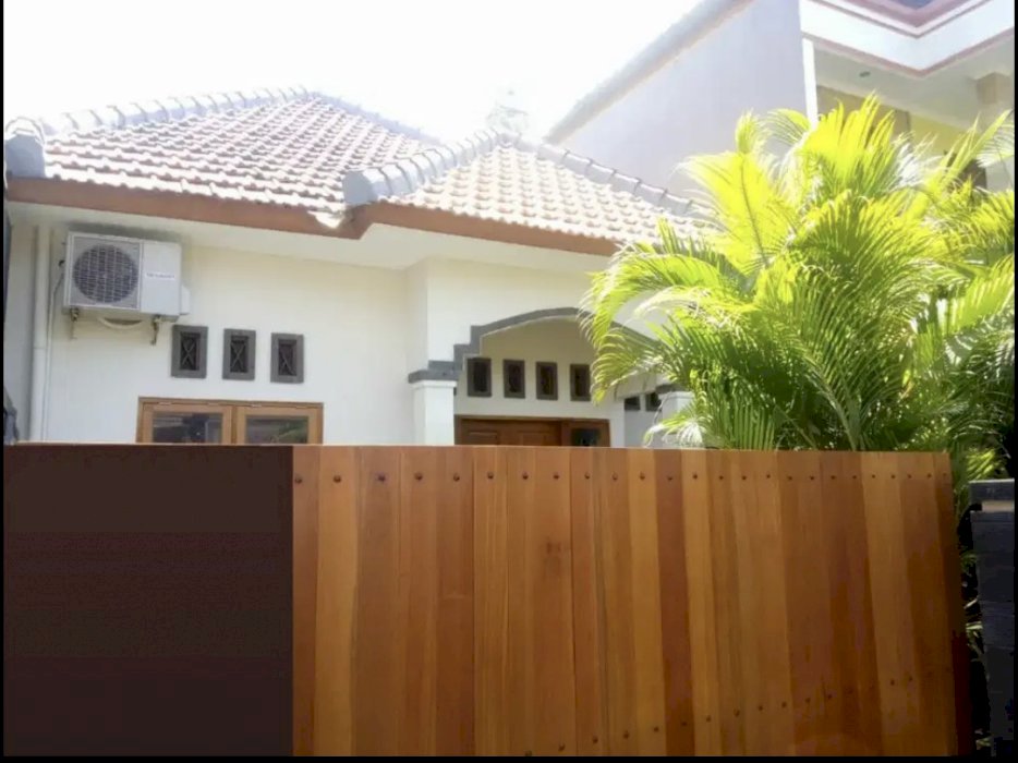 RUMAH CANTIK GUNUNG SALAK DEKAT KEROBOKAN