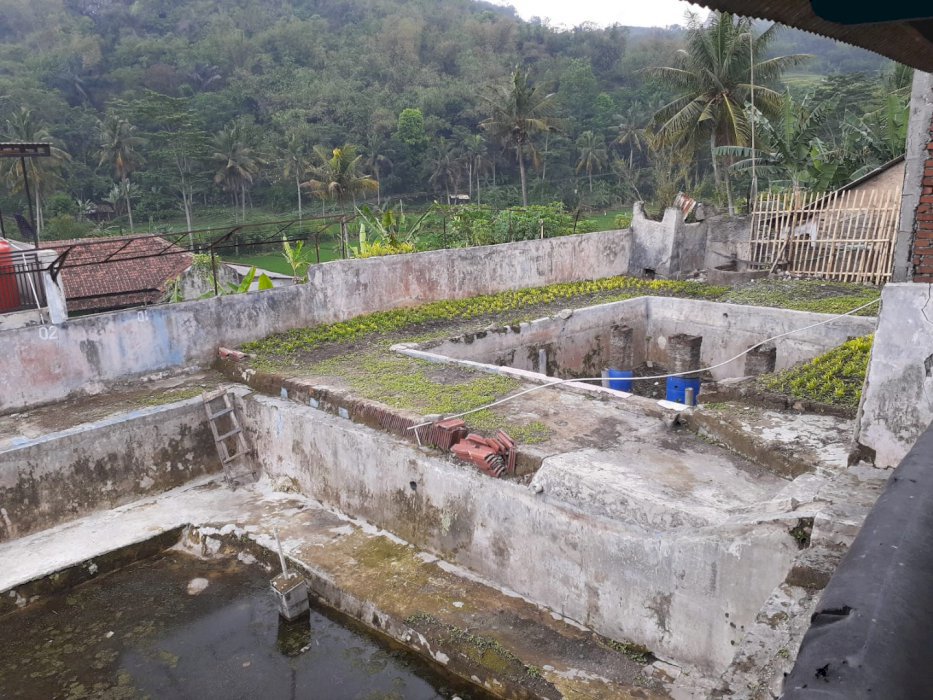 Djual tanah  & bangunan,  Luas Tanah : 3888M2