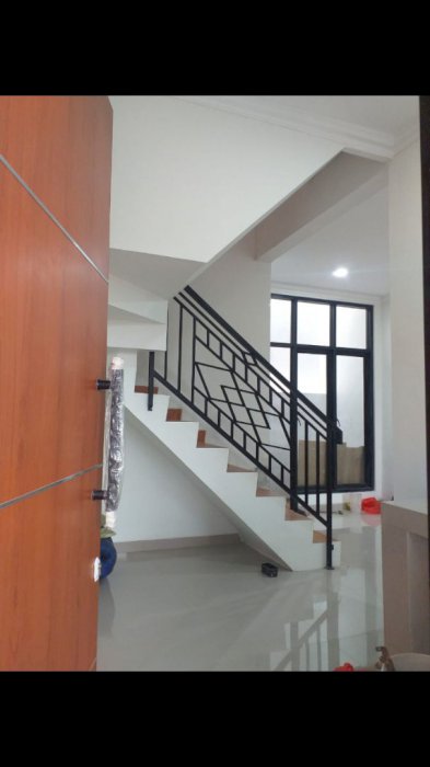 Rumah syariah 2 lantai cantik hrga ekonomis hnya 700 jutaan nego