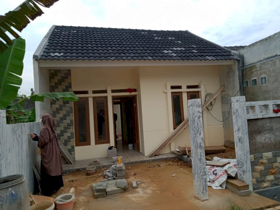 Rumah baru siap huni di perumahan sasak panjang permai citayam