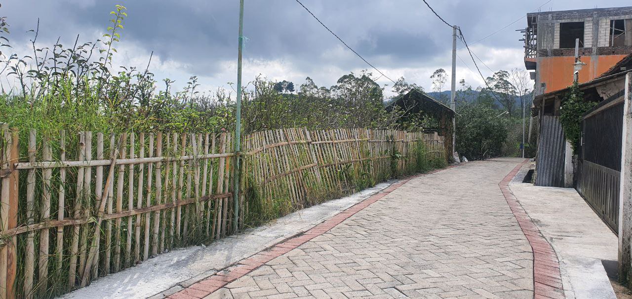 Tanah hunian villa dan kebun strategis berlokasi di tulungrejo selecta