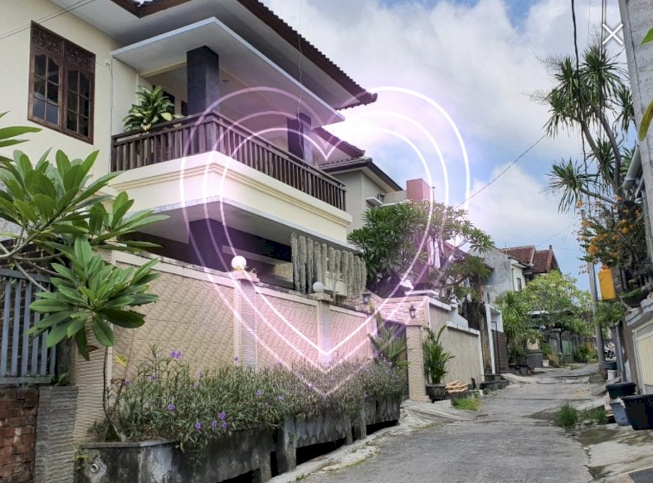 RUMAH MEGAH DEKAT GATOT SUBROTO BARAT DENPASAR BALI