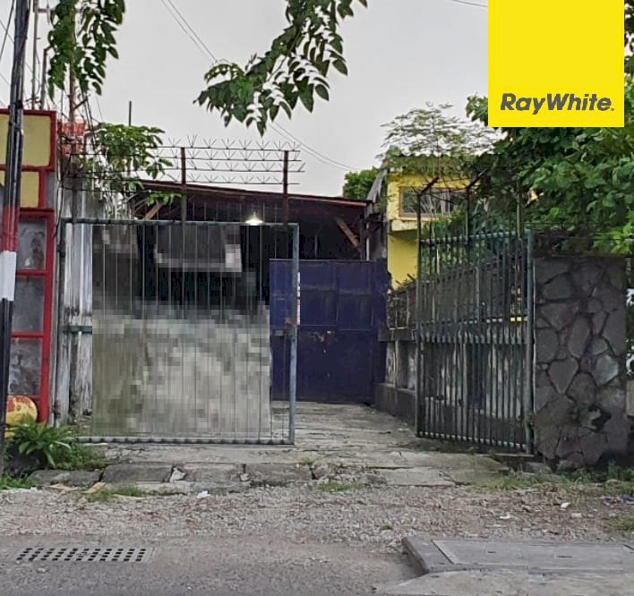 Dijual Cepat Rumah Dengan 5 KT 2 KM di Jalan Tegalsari, Surabaya