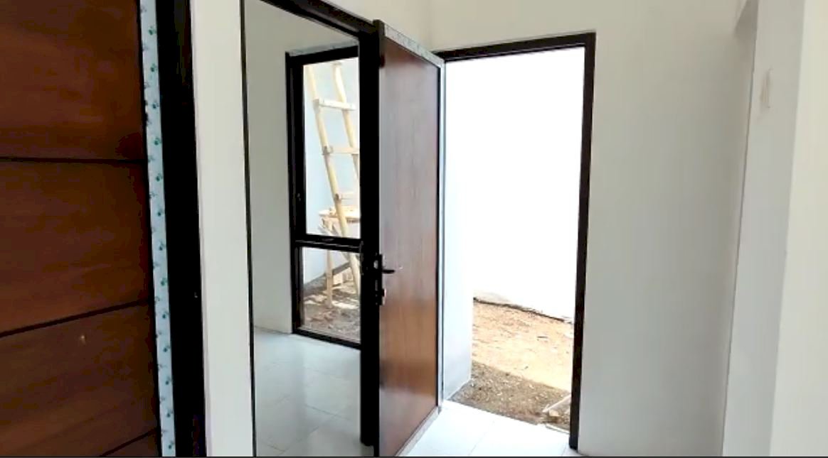 Modern Yonkes Ready Stock Siap Huni di Girimoyo Karangploso