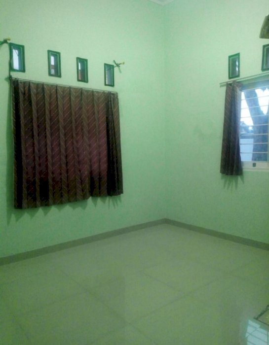 Dijual rumah strategis dihook tampa perantara