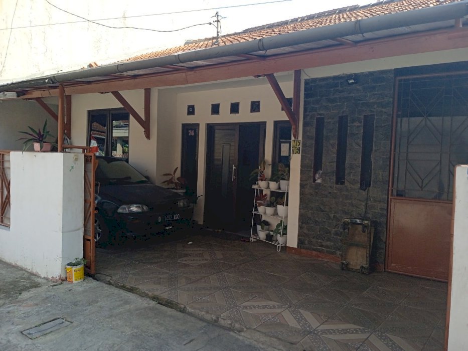 Jual rumah nyaman siap huni