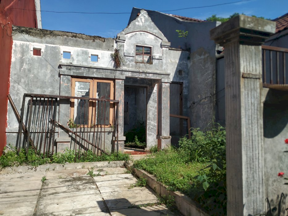 DIJUAL RUMAH RUSAK (HITUNG TANAH)