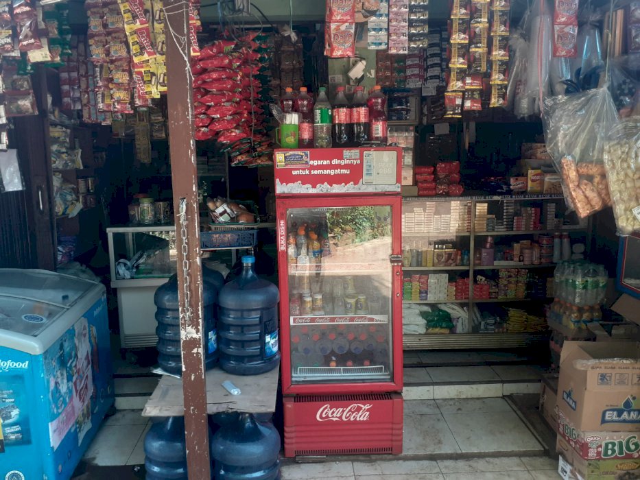 rumah/ruko jual beserta isinya dan usaha akses mobil