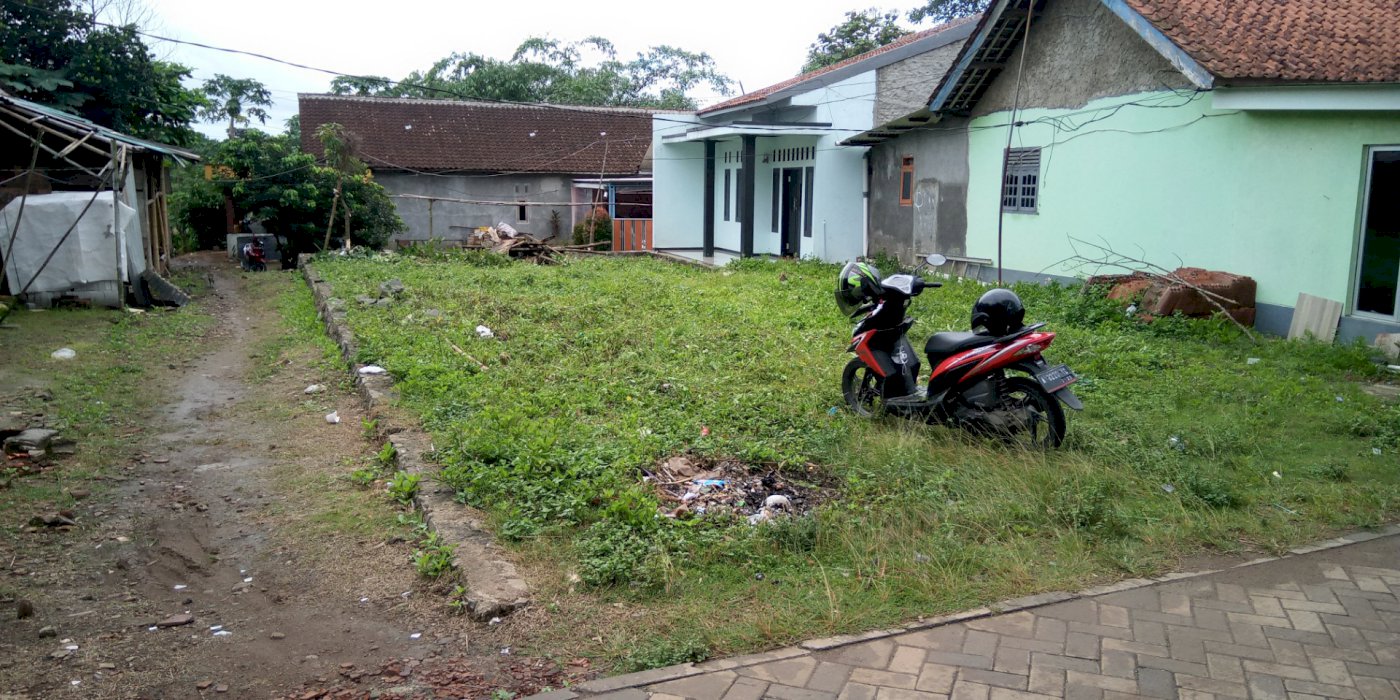 Di jual sebidang tanah datar untuk lahan hunian yang asri