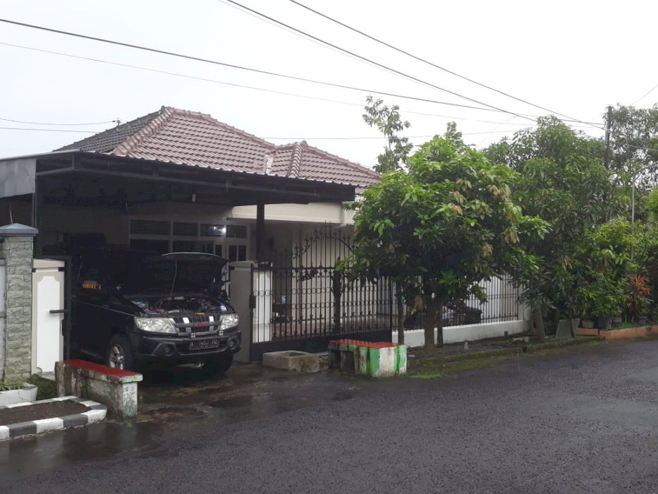 Dijual rumah dikawasan tengah kota