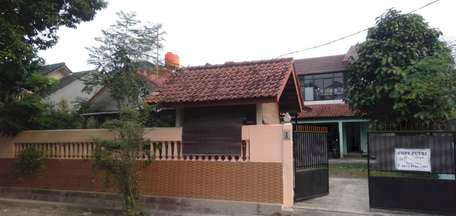 Dijual rumah inti & kost2an 2 lantai.