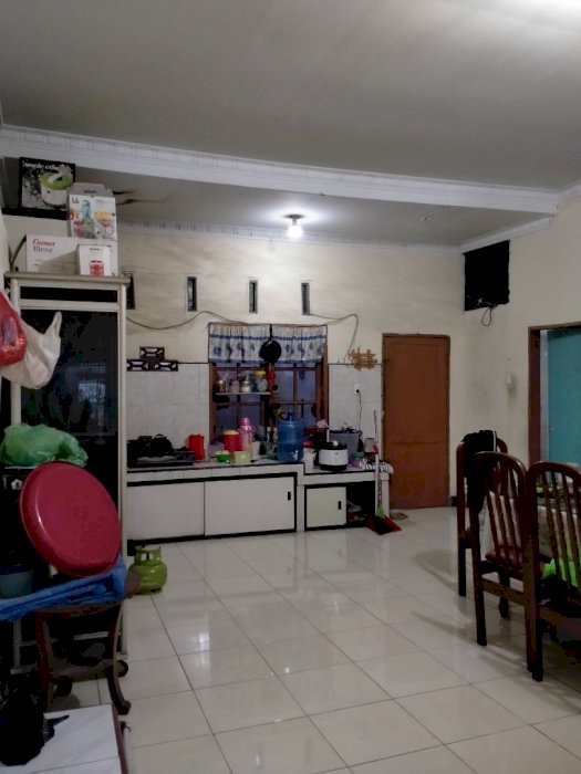 Di JUAL RUMAH FULL KERAMIK