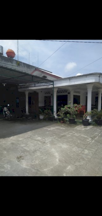 Dijual rumah cocok untuk dibangun ruko