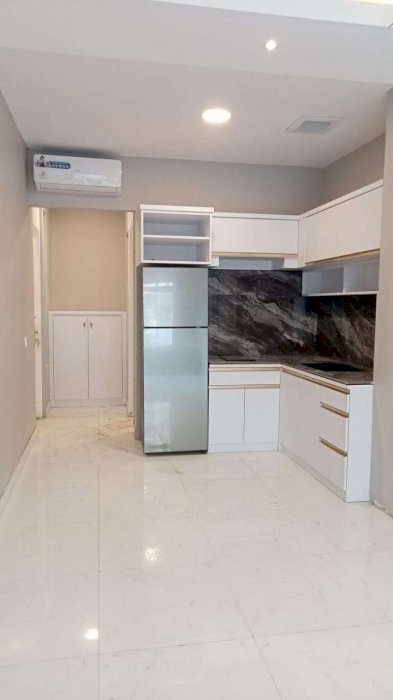 Dijual BU Rumah Town House Lt. Dasar Lippo Karawaci Full Furnished