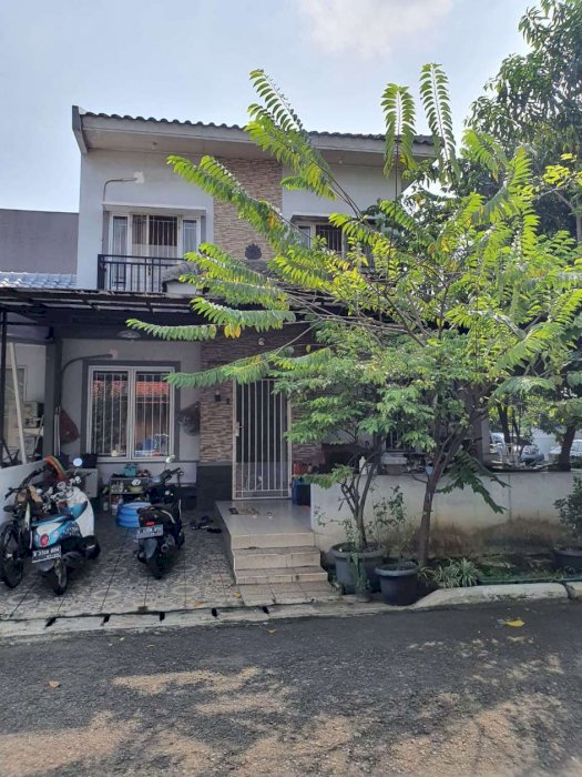 Dijual Rumah Hook 2 Lt Ditaman Ubud Kencana Lippo Karawaci