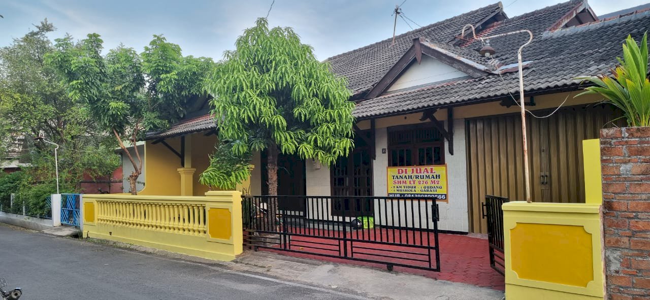 Rumah Strategis Cocok Untuk Usaha