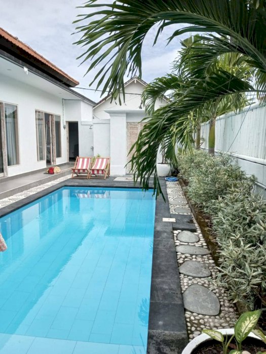 Villa for Monthly Rent at Padang Lenjong Canggu Area
