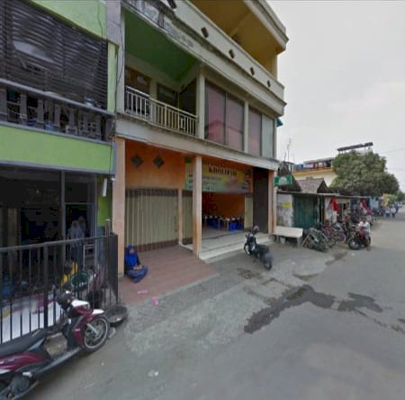 DIJUAL CEPAT RUMAH LANTAI 2.KAMAR 8 KOST PESANTREN