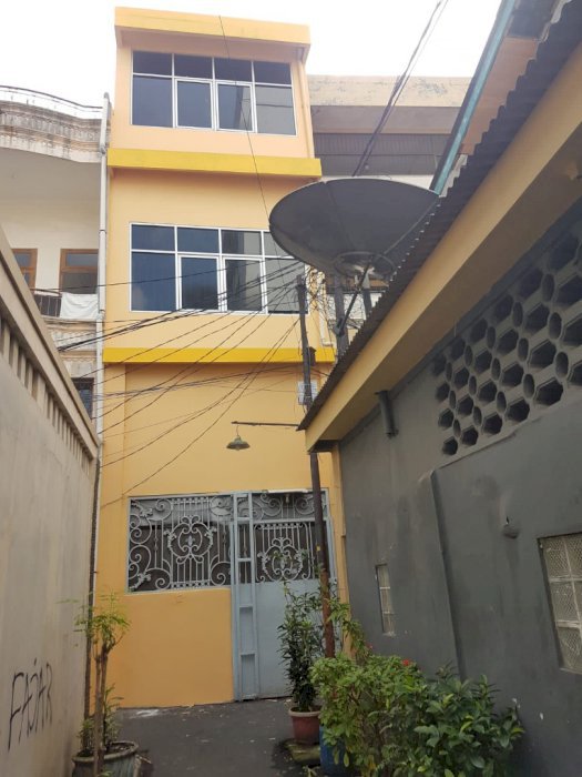 Disewakan Ruko Murah & Lokasi Strategis daerah Glodok