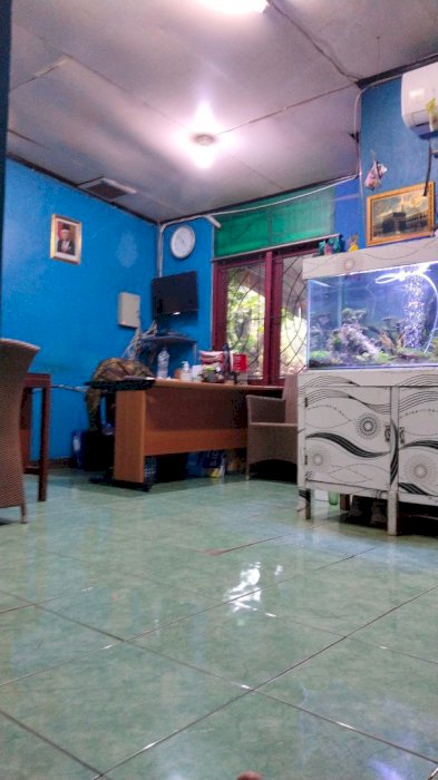 Jual tanah + bangunan