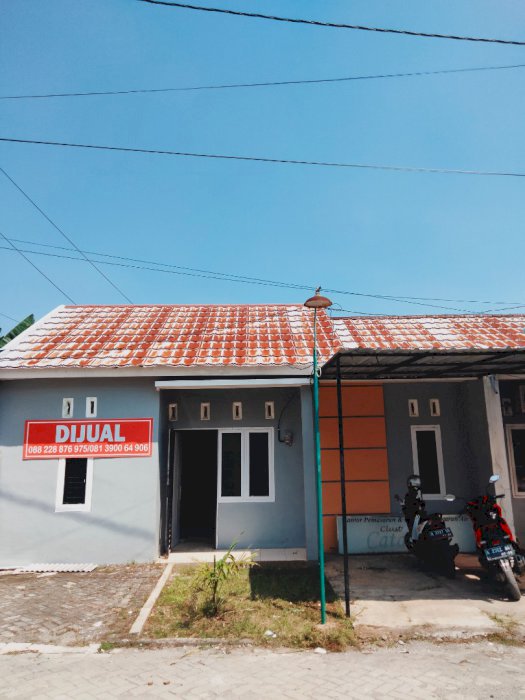 DIJUAL RUMAH KOMERSIL
