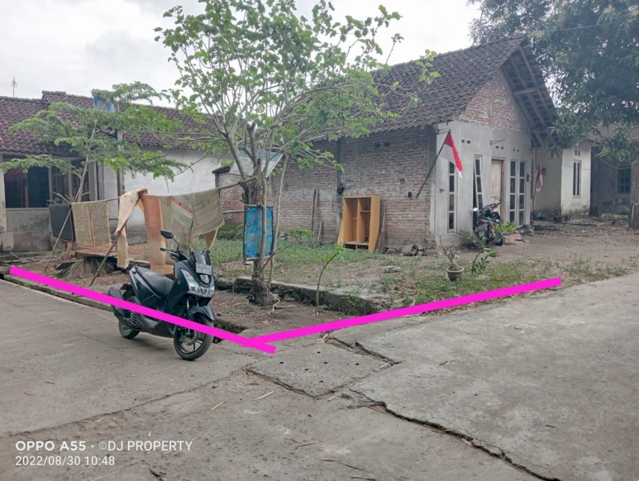 TANAH MUNGIL DUA MUKA(HOOK).DI AREA DEKAT DESA WISATA GERABAH KASONGAN