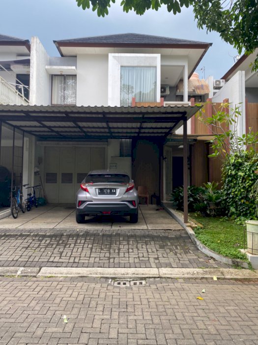 Rumah Semi Furnished  The Green BSD