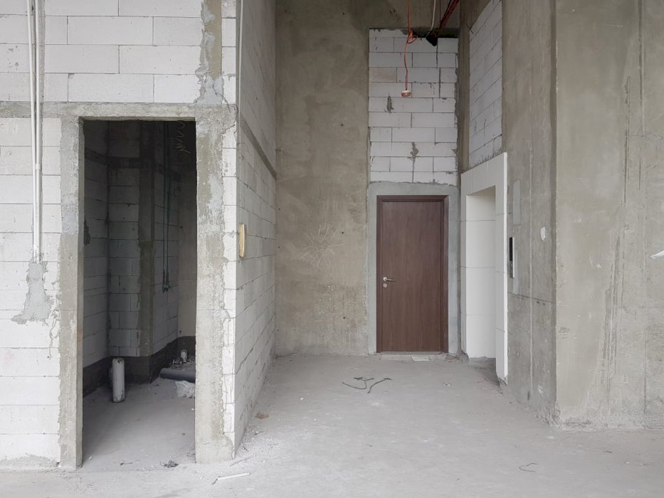 Apartemen ST Moritz Tower Ambas Kondisi Bare Puri Indah Jakarta Barat