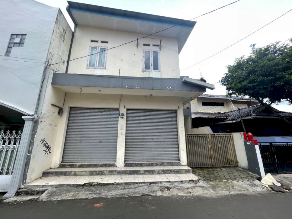 Rumah Kontrakan 8 Unit Bonus 2 Kios di Jl H Jaeran Cinere