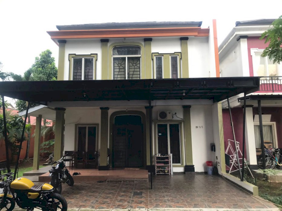 Rumah Strategis Harga 2 M di Modernland - Nego