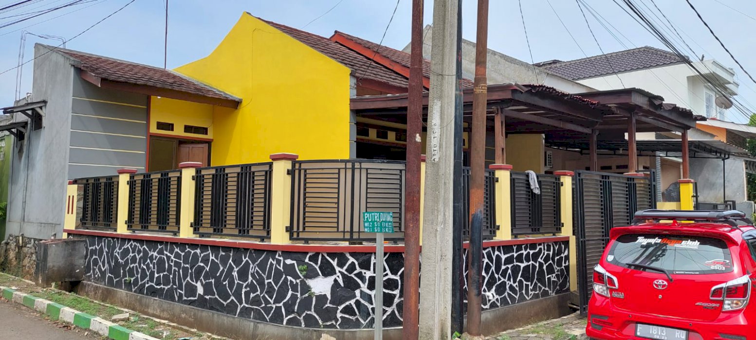 Rumah strategis di Kota Bogor,di komplek perumahan,bebas banjir