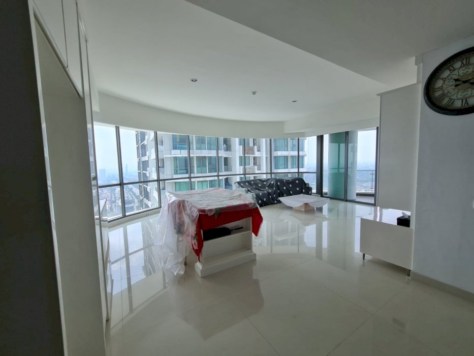 Apartemen ST Moritz Tower New Presidential Furnished Puri Indah Jakbar