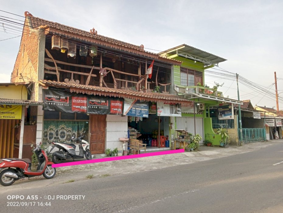 RUMAH DUA LANTAI PLUS RUANG USAHA BARAT MADUKISMO KASIHAN BANTUL