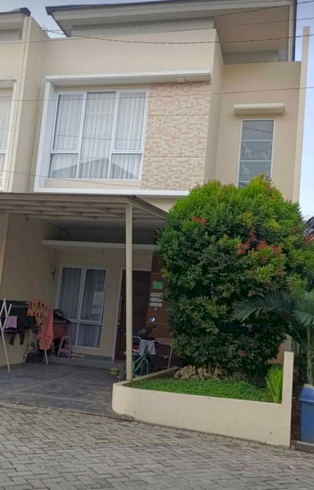 Take Over Rumah 2 Lantai