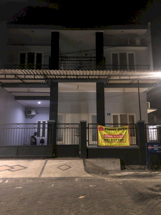 Rumah Tenggilis Kauman (Dekat Ubaya)