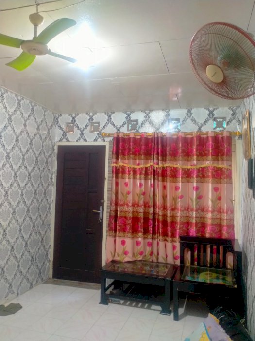 Di jual cepat rumah 2 lantai