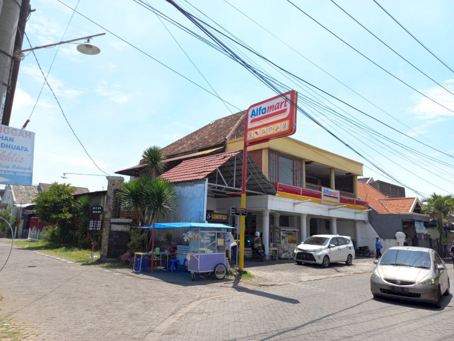 Tanah HOOK samping Alfamart