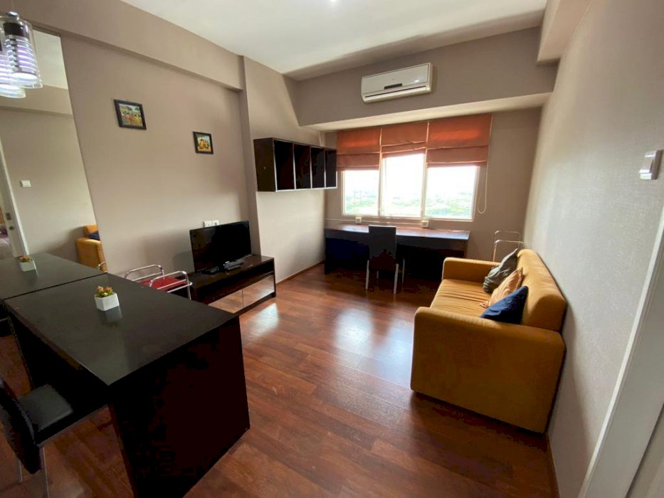 594-Dijual Apartemen UC Tower Berkeley 1BR Lt 25 Full Furnished