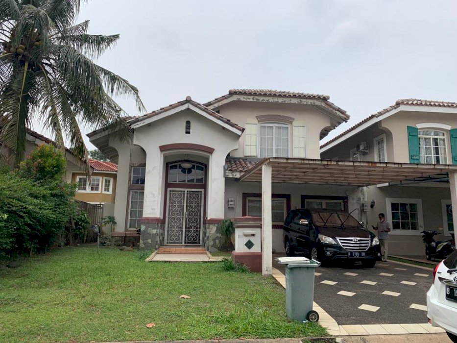 Dijual rumah cluster sriwijaya golf lippo karawaci