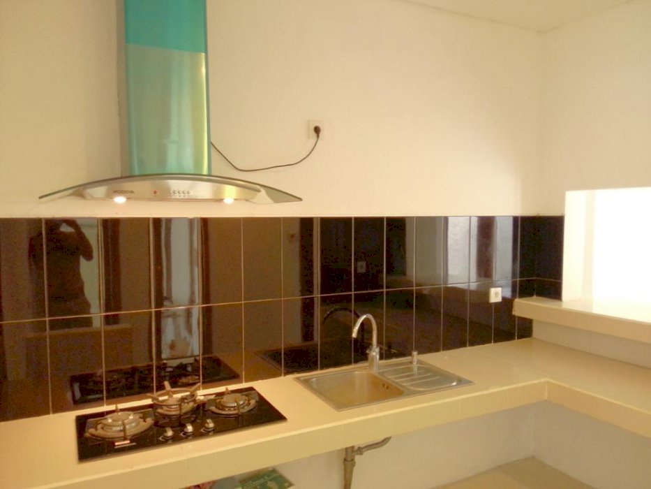 Beautiful Villa for Yearly Rent In Kerobokan Area Bali