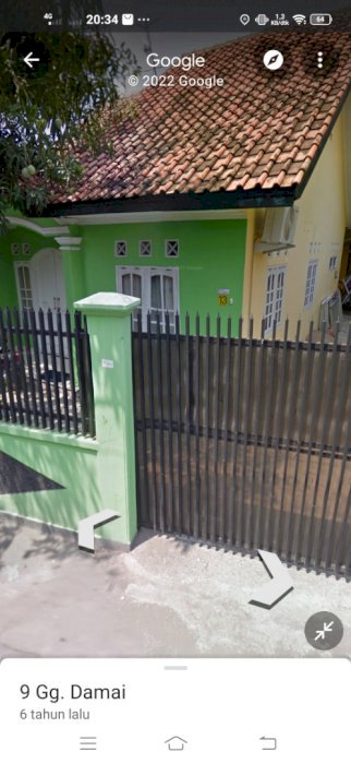 2 rumah satu kawasan dekat dengan pintu masuk tol
