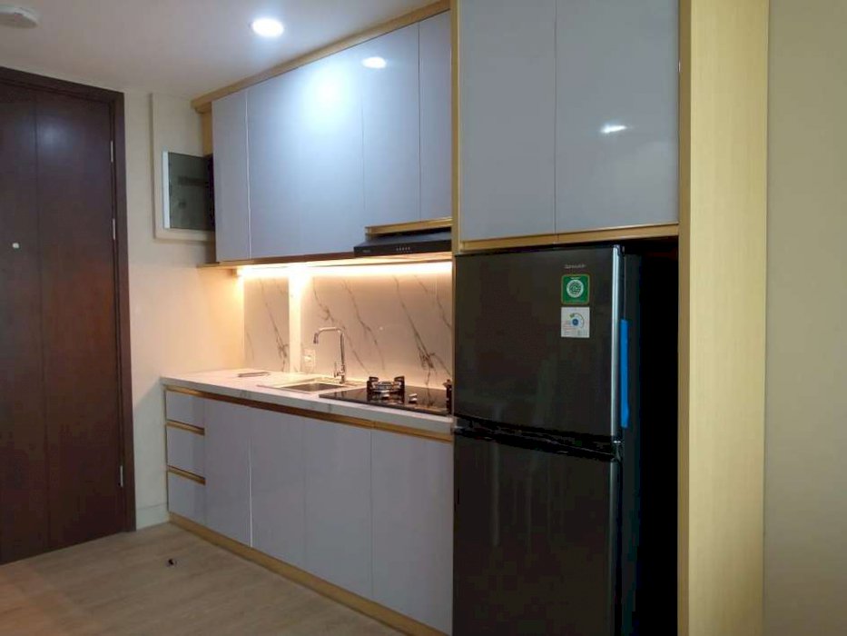 DISEWAKAN! Apetemen Bizloft NEW FULL FURNISHED Lippo Karawaci