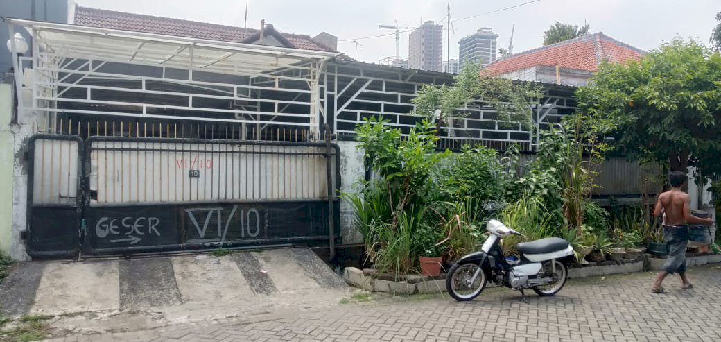Rumah Kertomenanggal VI/10 Sby