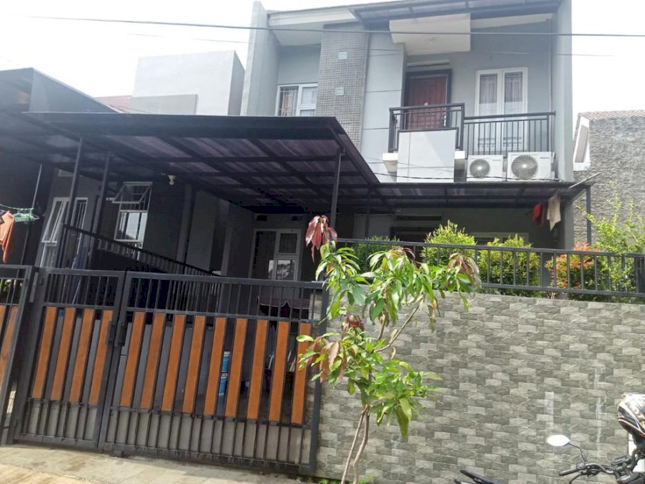 RUMAH 2 lantai siap huni bogor kota 1m-an