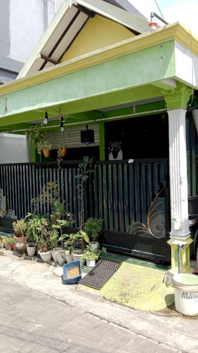 Dijual lokasi strategis. Harga bisa nego