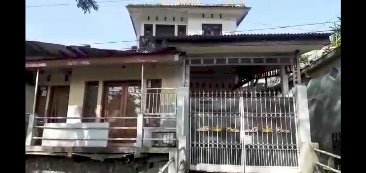 Rumah Jalan Junrejo Beji Batu