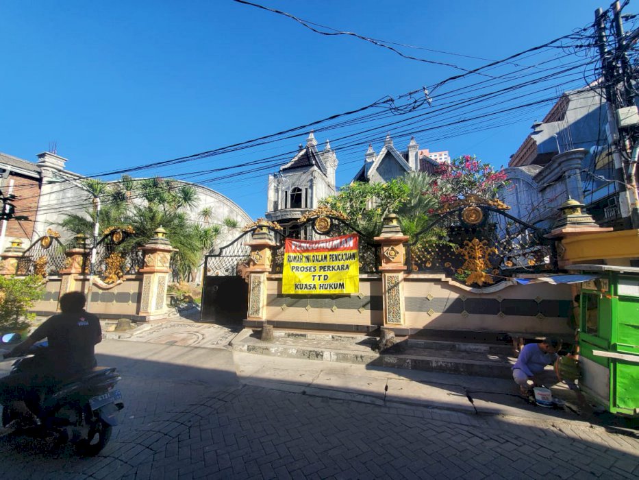 Rumah Dukuh Pakis Surabaya