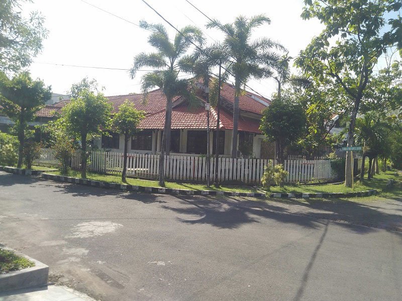 Rumah Jemursari Selatan II no 11 Surabaya