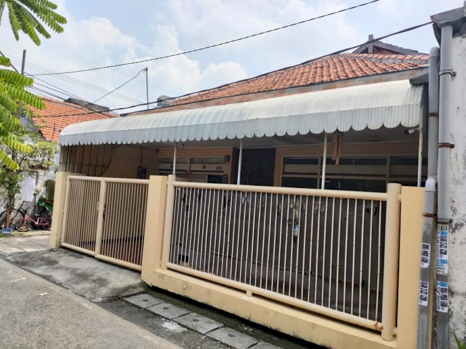 Rumah Pucang Sewu Surabaya