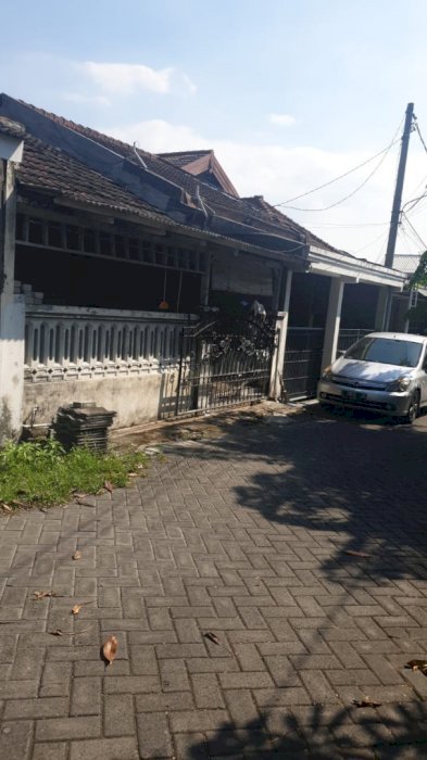 Rumah Granit Kumala 1 no 34, Petikan, Gresik